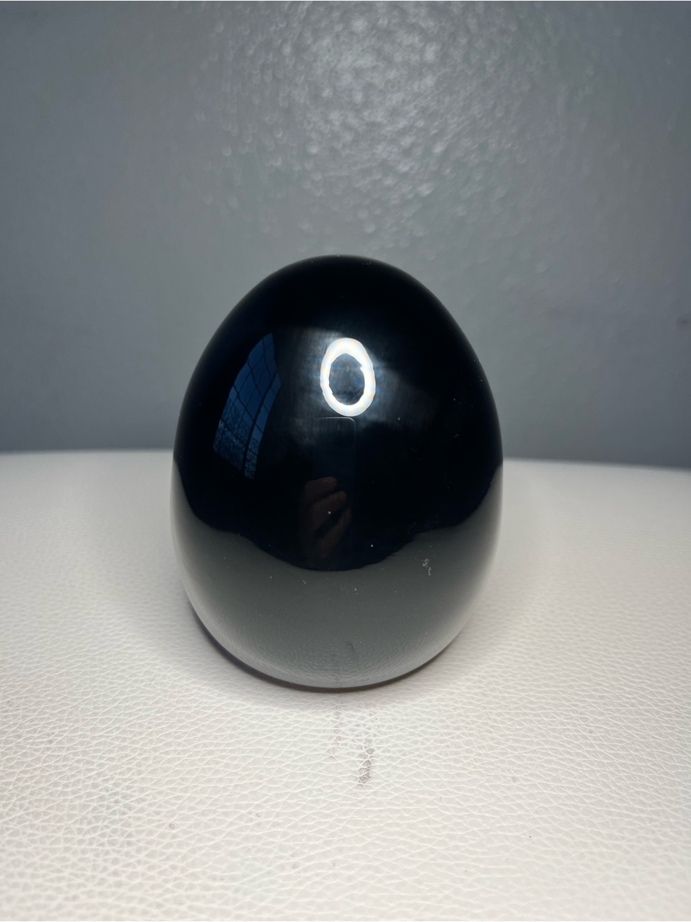 Vintage Gibson art glass egg paperweight